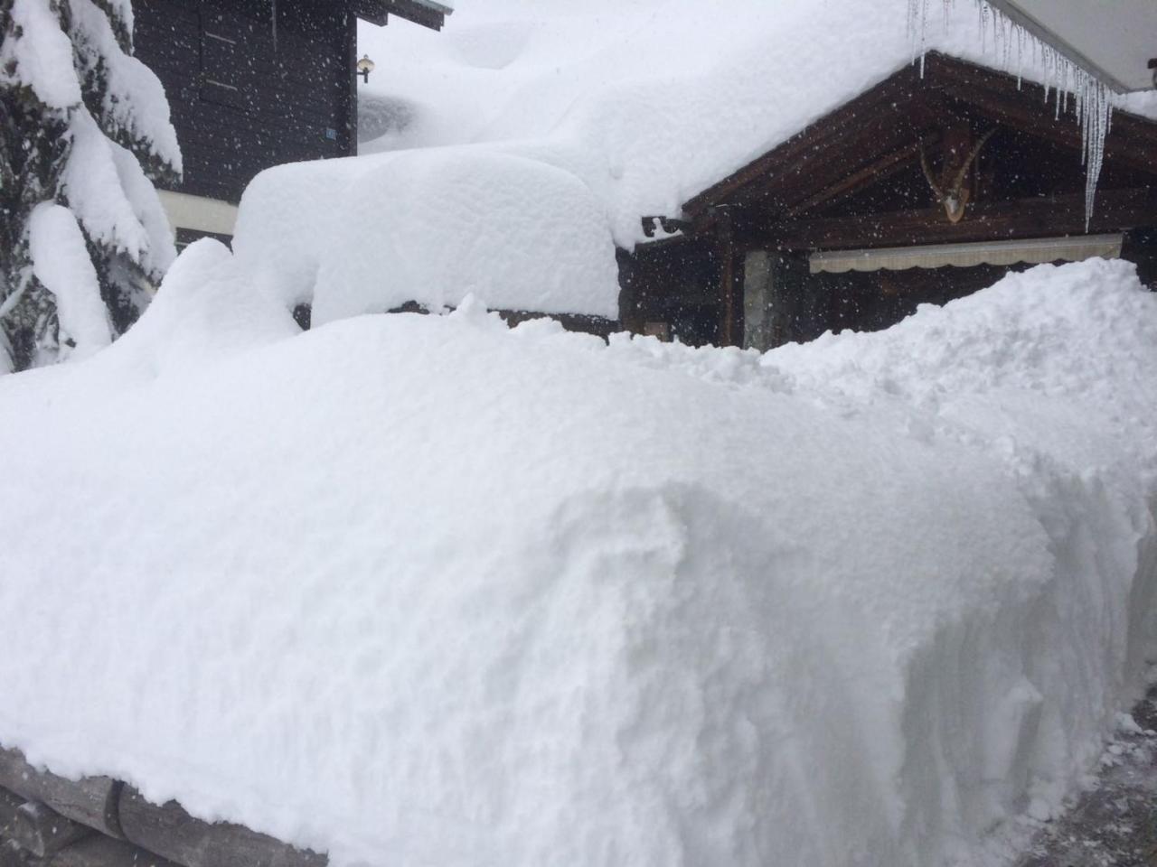 Chalet Ariane Blatten bei Naters Exterior foto